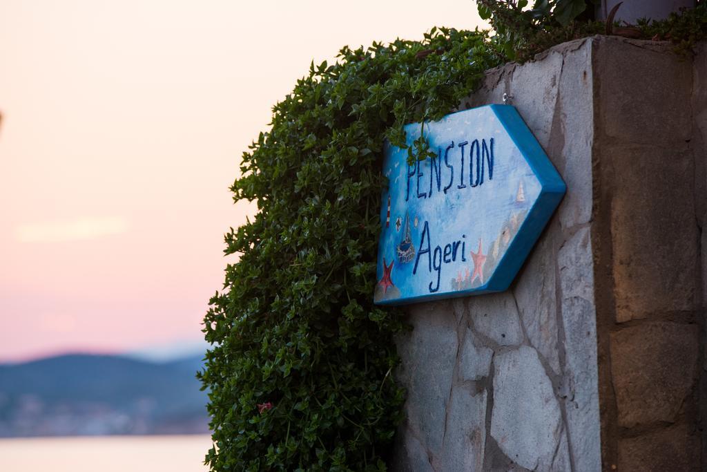 Pension Ageri بوتوس المظهر الخارجي الصورة